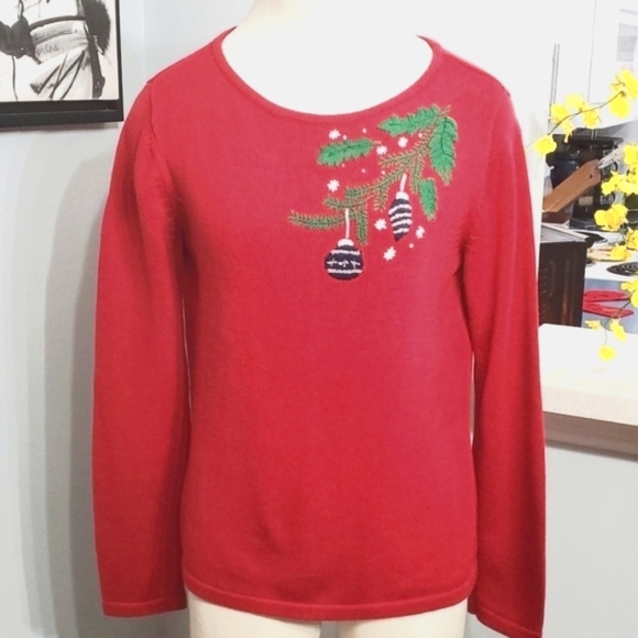 Liz Claiborne red winter sweater. Enbroidery. Size small. Beautiful. - Picture 1 of 8